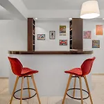 7 Min From Center - 6Br Villa With Airport Shuttle